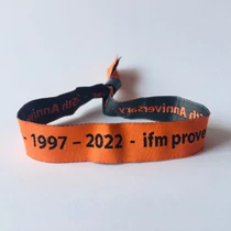 Stoff Kontrollband mit Plastikverschluss (15 mm)